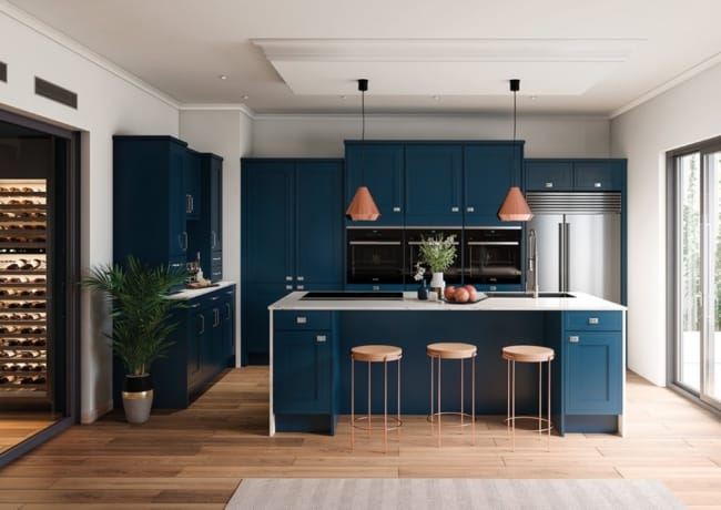 azul indigo na cozinha moderna
