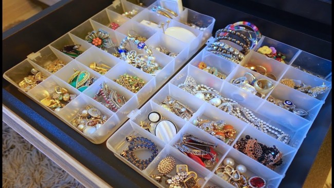 dicas para organizar gaveta de bijuterias