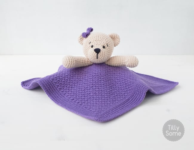 modelo de urso de croche com naninha para bebe