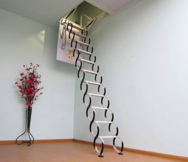 Escada para sotao moderna