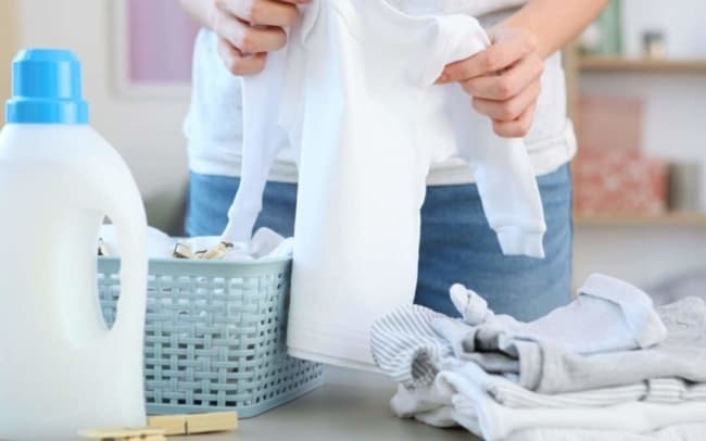 10 dicas para escolher produtos para lavar roupa de bebe
