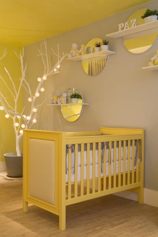 5 quarto de bebe moderno decorado em amarelo pastel e cinza