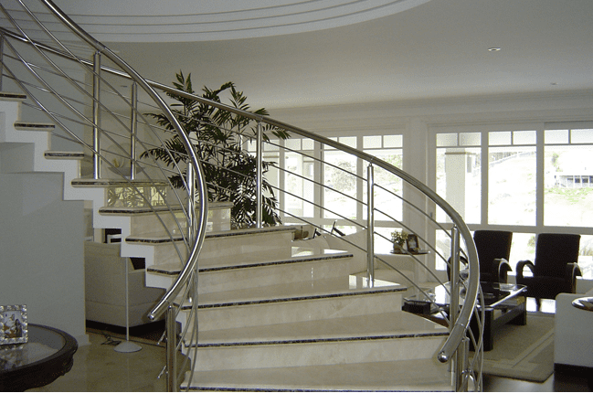 escada marmore filete