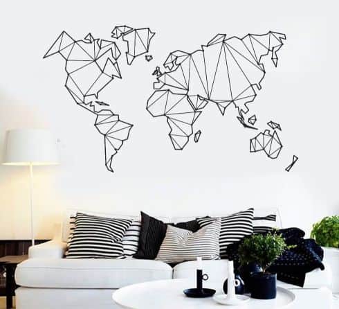 13 sala decorada com adesivo de parede de mapa mundi