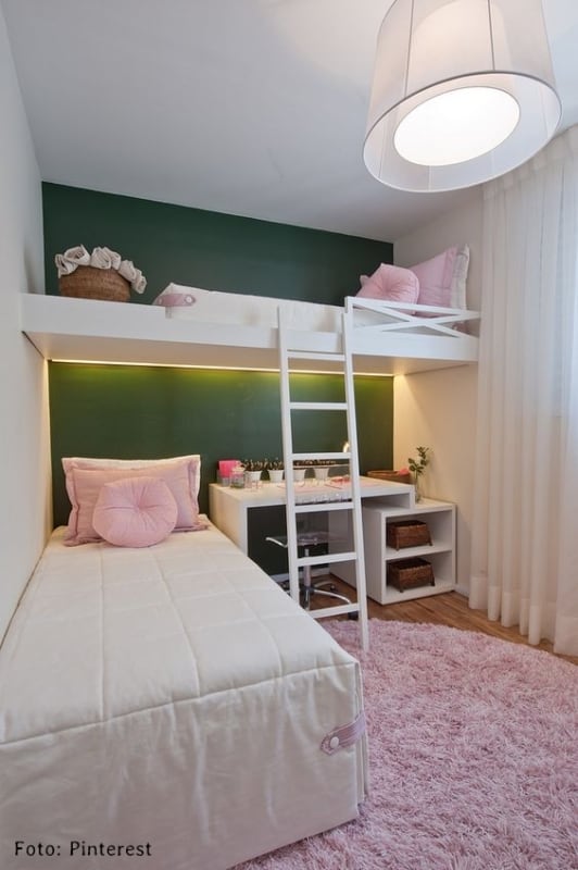 26 quarto feminino pequeno com cama suspensa