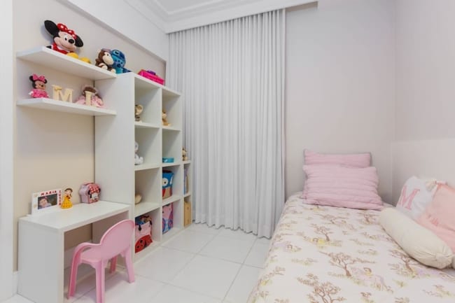 32 quarto infantil com piso ceramico Due Projetos