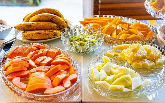 10 ideia simples para mesa de frutas Restaurante Funchal
