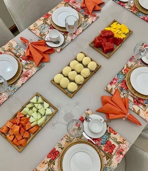 11 decoracao de mesa de cafe da manha com frutas @mesasdagraci aju