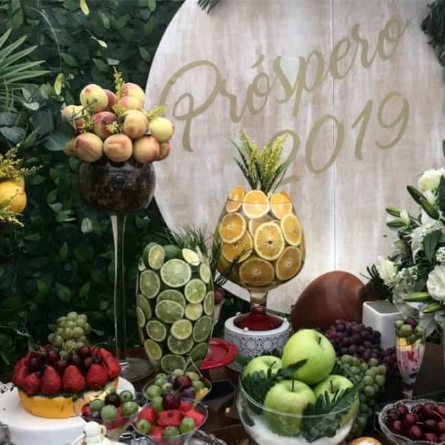 14 mesa de frutas de ano novo Pinterest