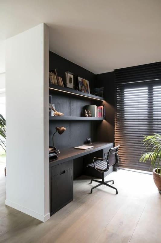 21 home office com prateleira preta para livros Pinterest