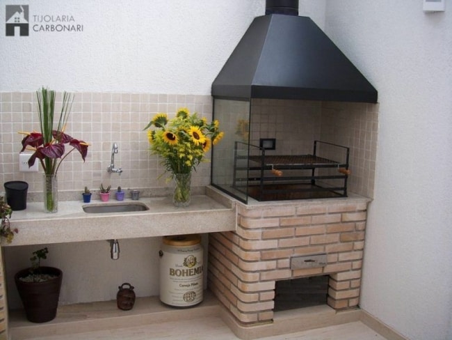 34 area externa com churrasqueira moderna Tijolaria Carbonari