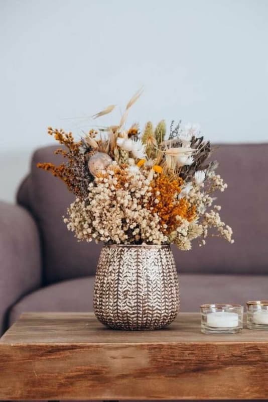 39 sala decorada com vaso de flores secas Pinterest