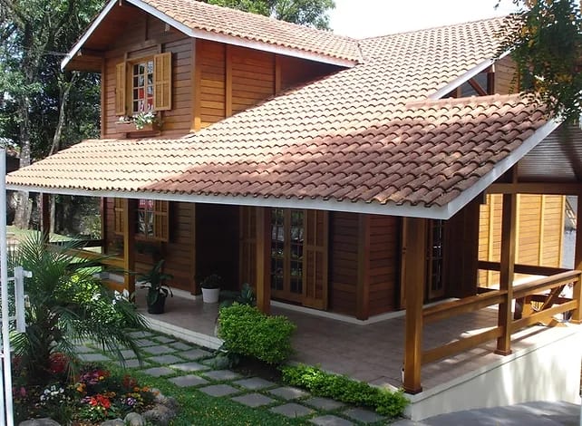 4 casa pre fabricada de madeira com varanda Casas Parana