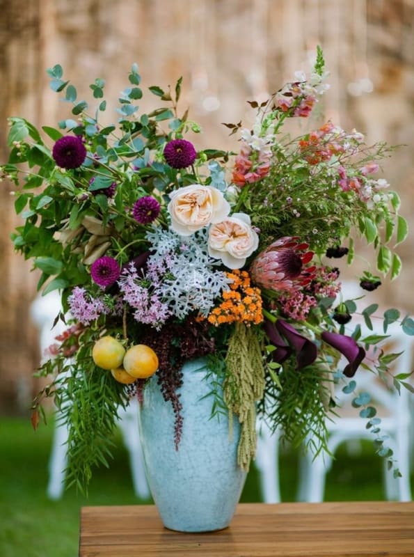 4 flores naturais em vaso colorido Pinterest
