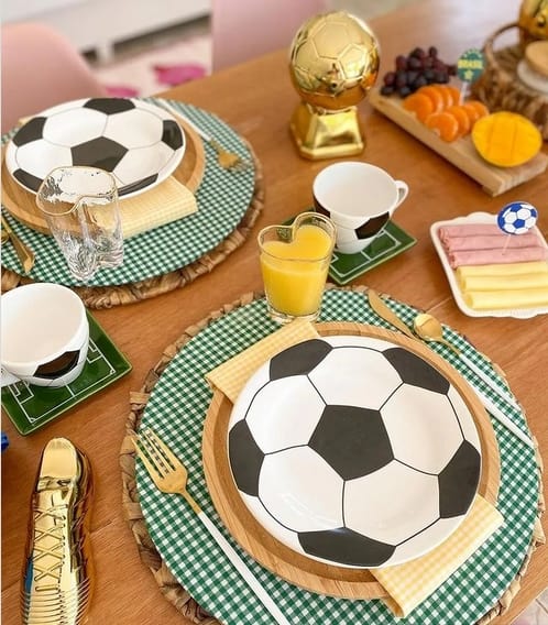 57 mesa de cafe da manha com tematica de futebol @lardadri08