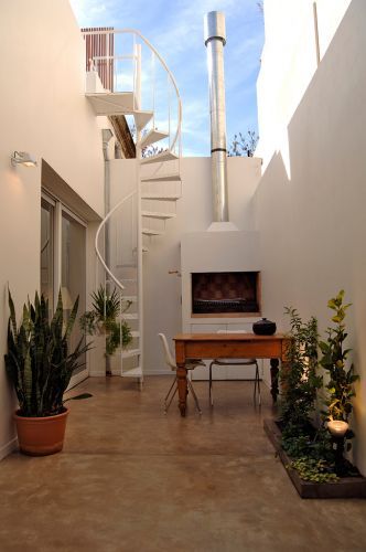 escadas para ambientes externos