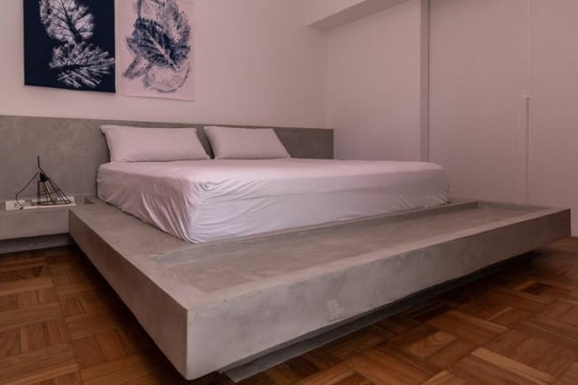 cama feita de alvenaria