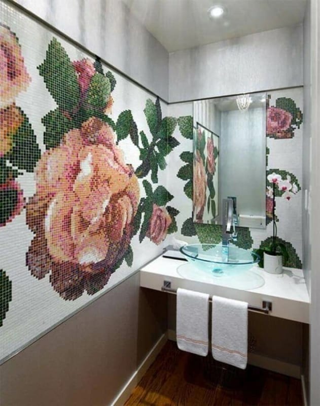13 lavabo com mosaico de pastilhas na parede Pinterest