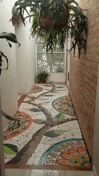 17 corredor com piso mosaico de ceramica colorida Pinterest