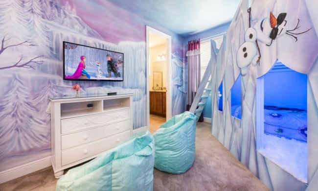 20 quarto decorado com tema Frozen Jeeves Florida Rentals
