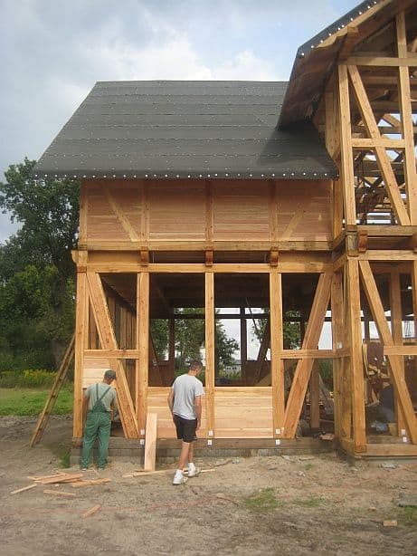 como fazer uma casa em sistema wood frame