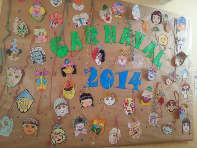 11 painel criativo de carnaval para escola Pinterest