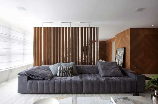19 sala moderna com sofa gigante cinza Pinterest