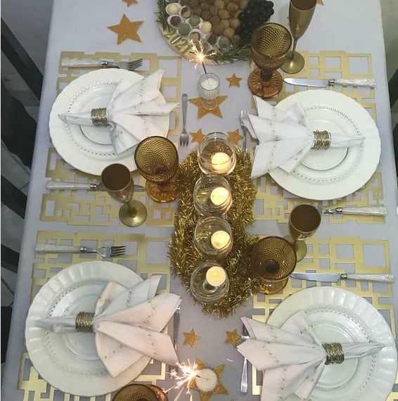 7 decoracao em branco e dourado para mesa de ano novo @mesacomamordapaula