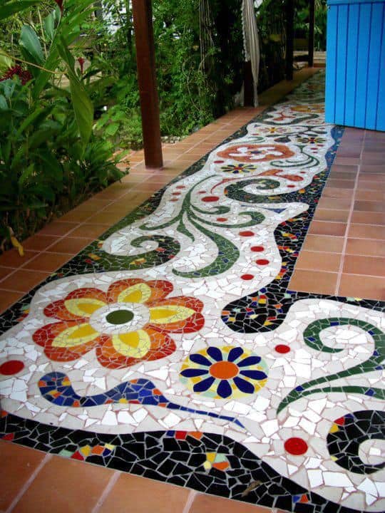 7 varanda com mosaico no piso Pinterest