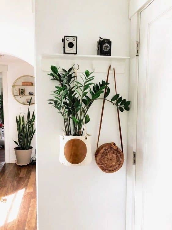 9 cabideiro simples de parede com prateleira Pinterest