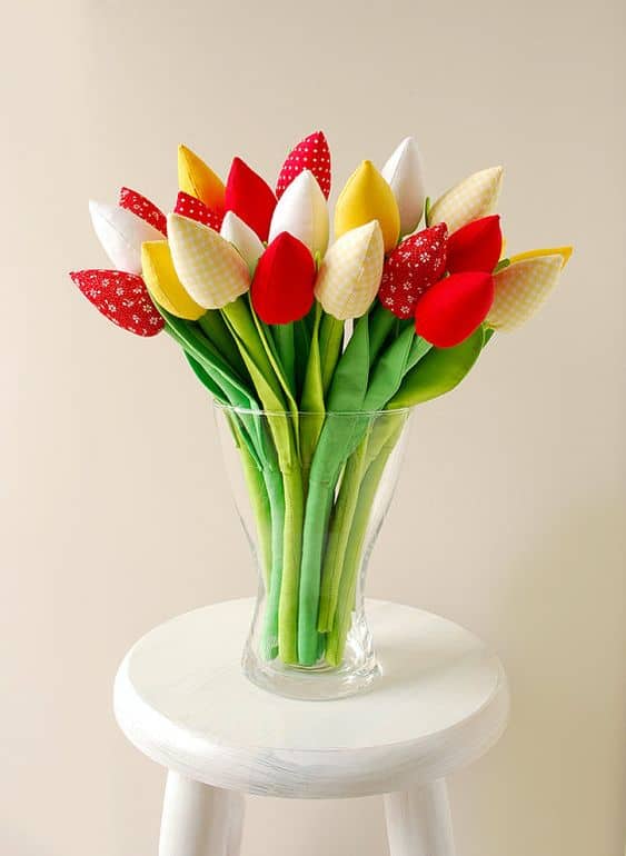 9 vaso com tulipas de tecido fechadas Etsy
