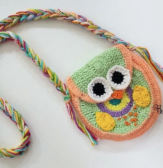 10 bolsa colorida de corujinha de croche @beauty croche