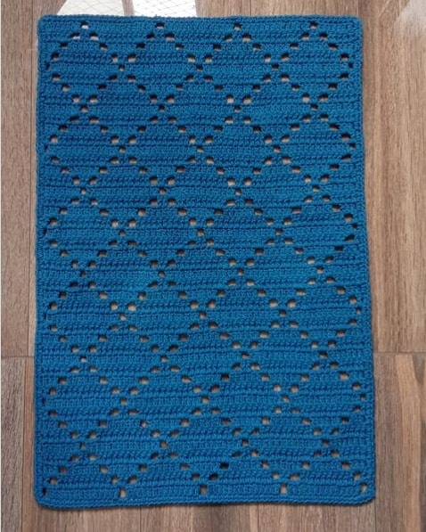 3 modelo de tapete simples de croche @croche da beth