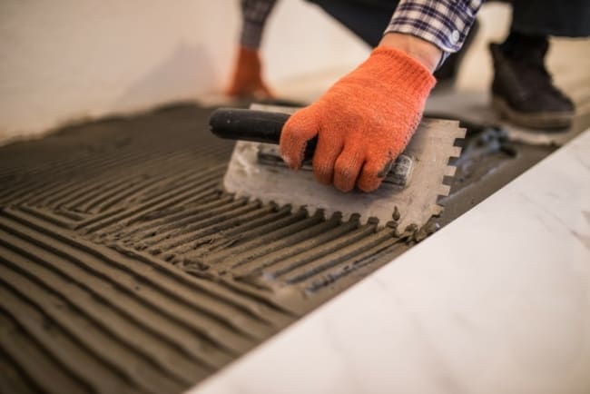 4 dicas de argamassa para assentar piso Flooring Service