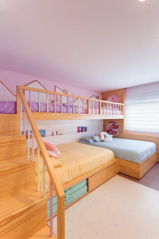 57 quarto infantil com cama planejada Uebaa Design