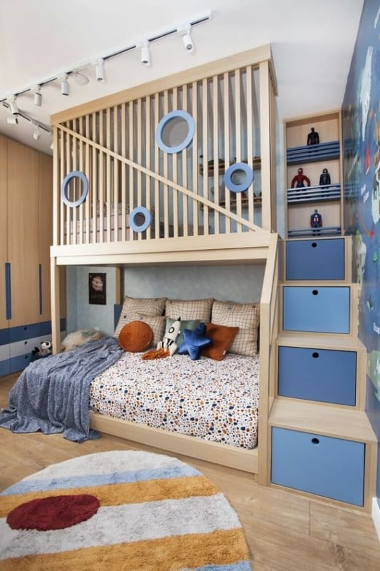 58 quarto infantil com cama planejada Atelier Pirulito