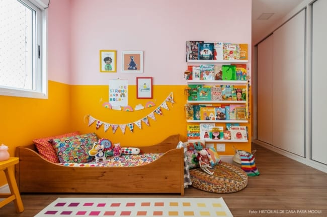 65 quarto infantil de menina com cama de madeira Historias de Casa para MOOUI