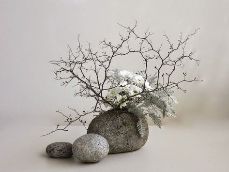 Ikebana em pedras