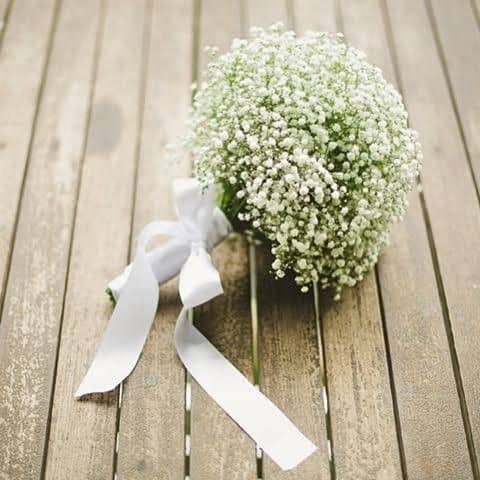 37 buque de flores brancas para noiva Pinterest