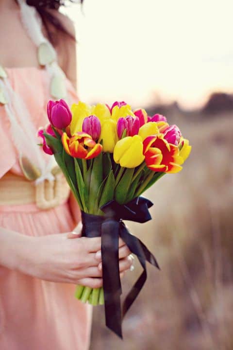 33 buque com flores coloridas de tulipa Pinterest