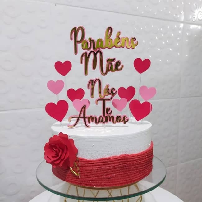 30 bolo vermelho aniversario mae @vaniabolos decorados