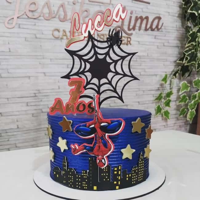 33 bolo de aniversario infantil Homem Aranha @jessika lima 2
