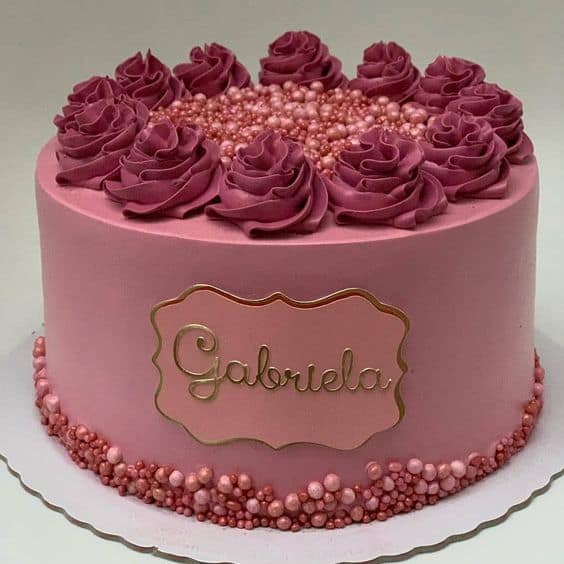 Bolo de Aniversário Feminino → Moderno, Personalizado, Simples, Rosa