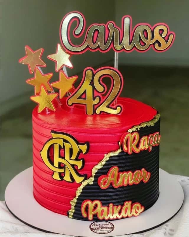58 bolo de aniversario Flamengo @deliciasbywhilca