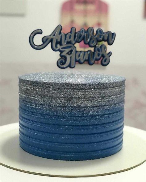 bolo azul masculino pequeno 1