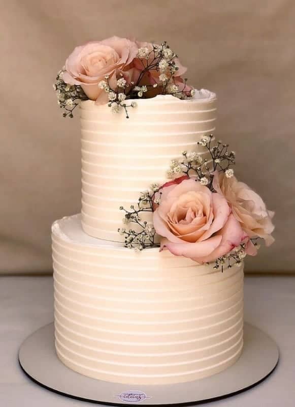 24 bolo 2 andares com flores casamento @doceideiaconf