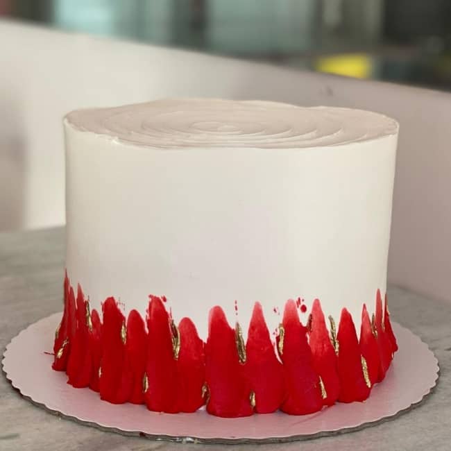 28 bolo decorado branco e vermelho @ querobolo