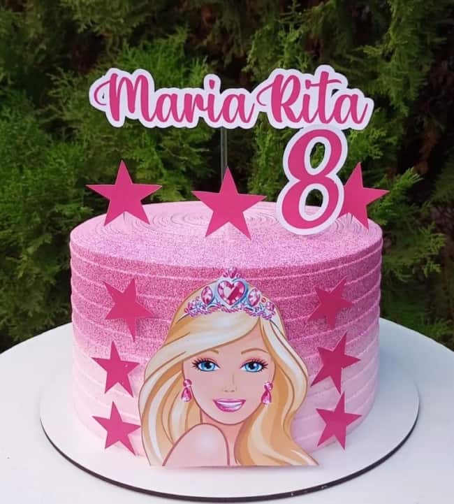 Bolo do tema da Barbie 