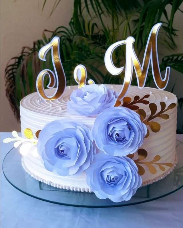 47 bolo simples de casamento com toppers @neuracyedgar241017