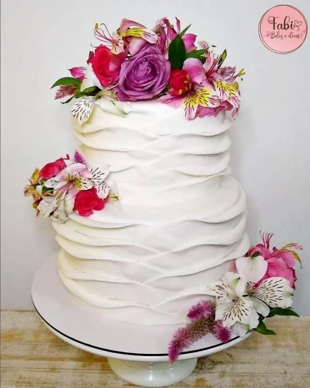 51 bolo de pasta americana com flores para casamento @bolosedocesfabioficial